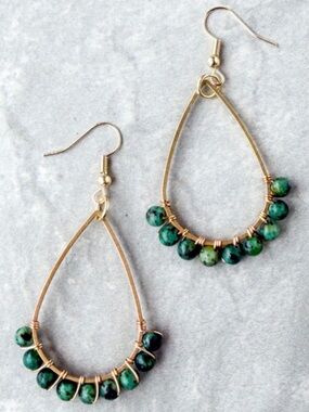 NWT Dylan Jewelry Missy Earrings African Turquoise Gold Tone Dangle Drop Bead